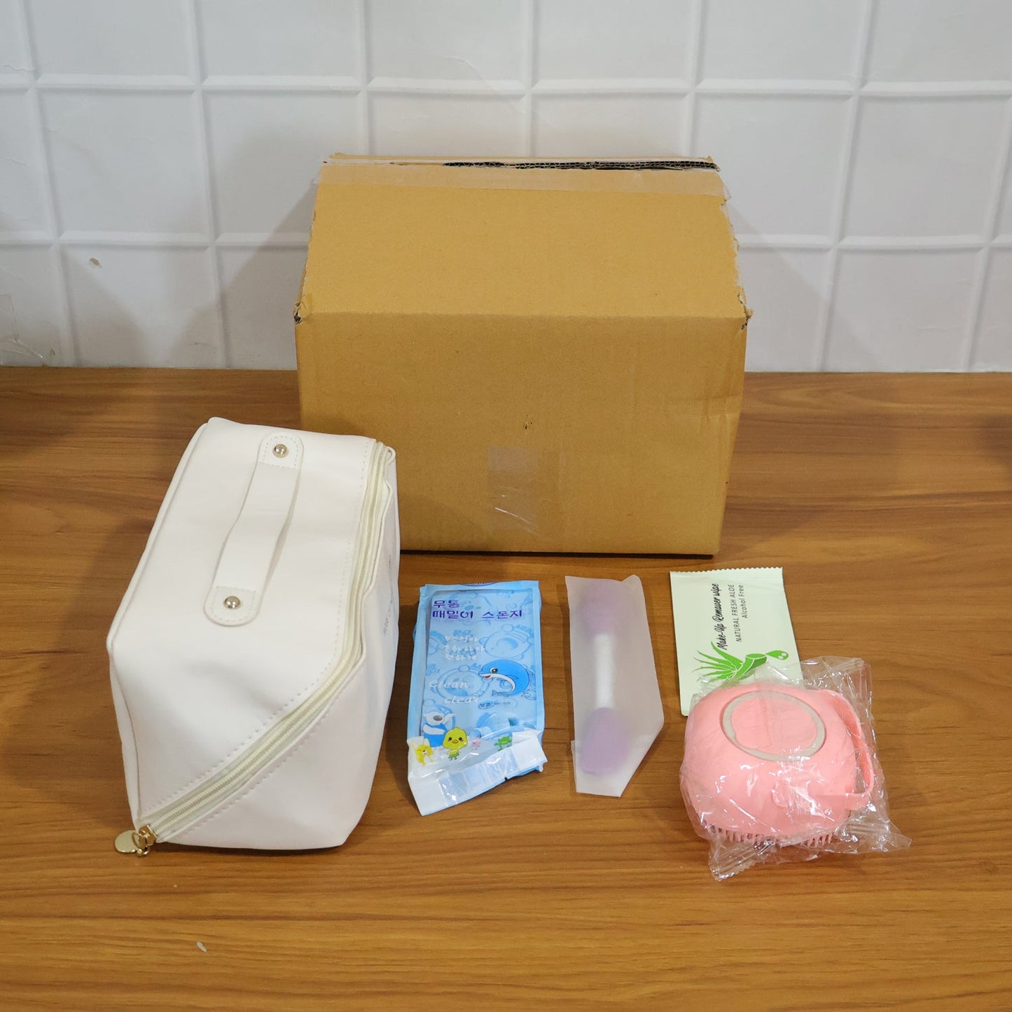Premium Women Travel Hygiene Essentials Combo (1 Set )