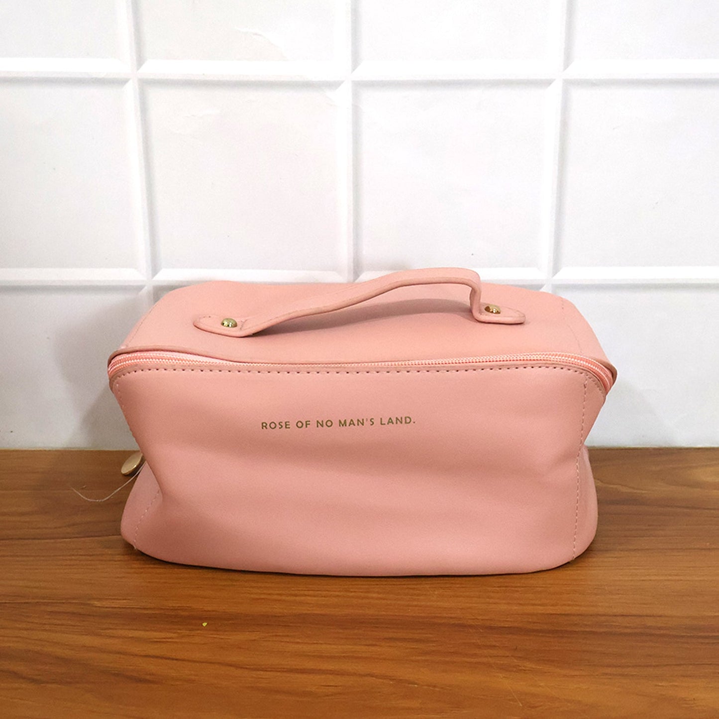 Portable Multi-Compartment Makeup & Toiletry Organizer Pouch (1 Pc)