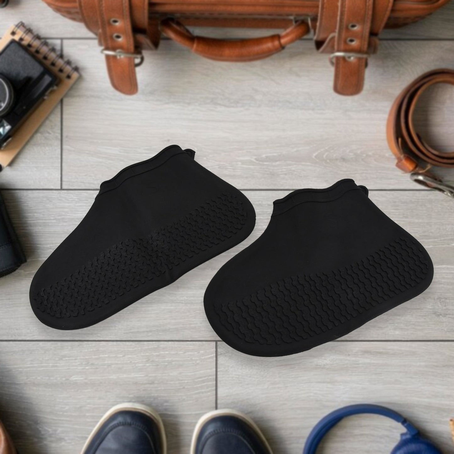Non-Slip Silicone Waterproof Anti-Skid Reusable Shoe Covers (Small, 1 Pair)