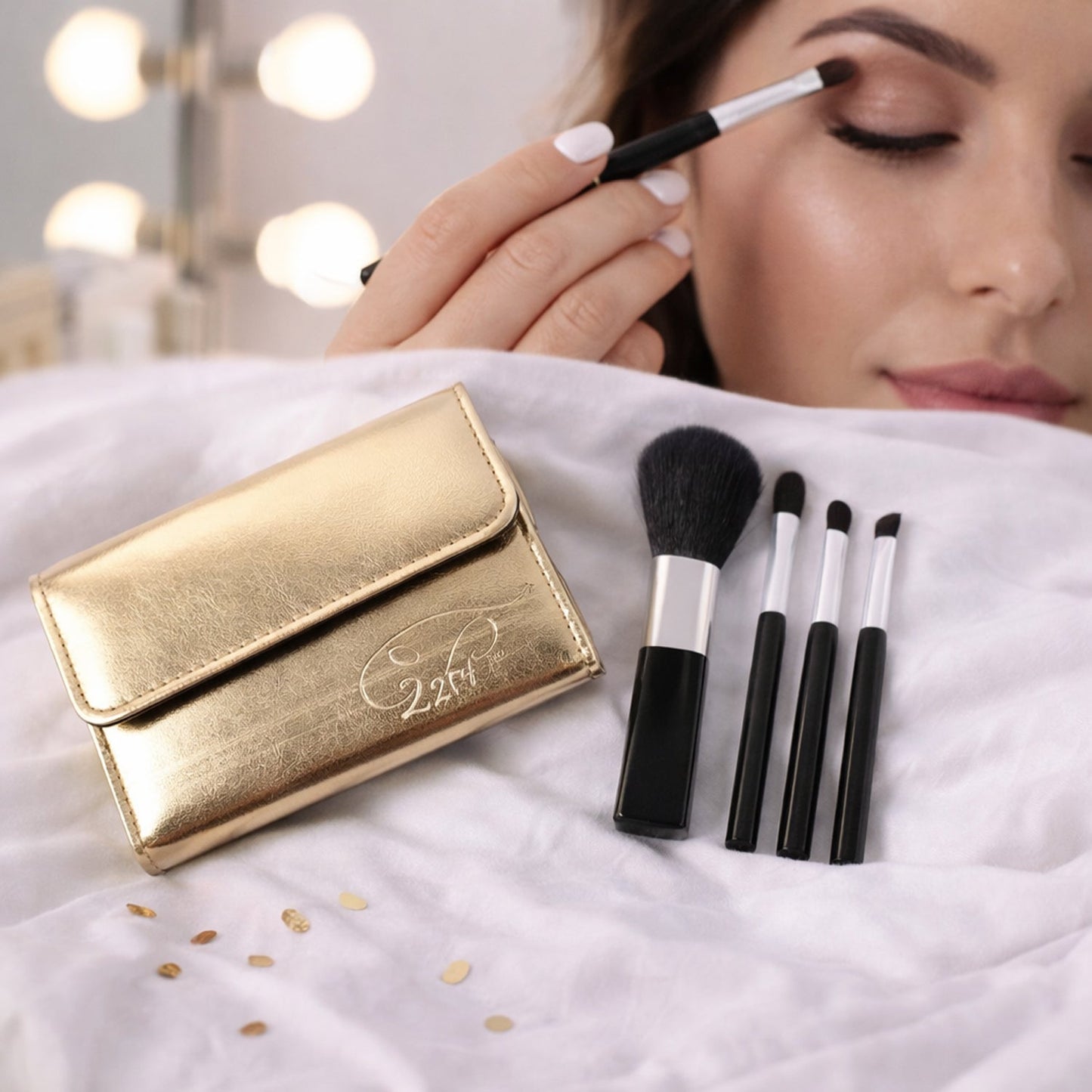 4 in 1 Professional Makeup Brush Set with Premium Storage Pouch (1 Pc)