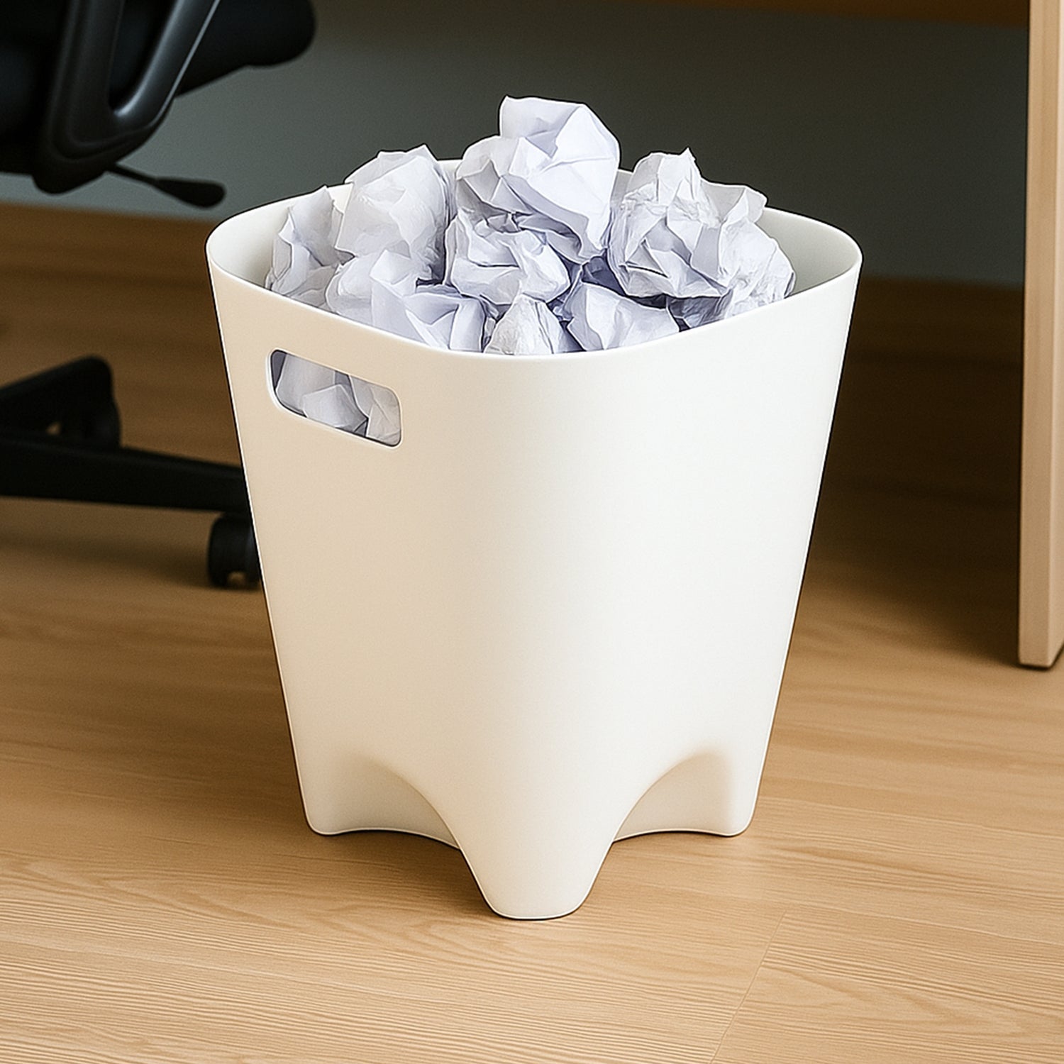 Dustbin